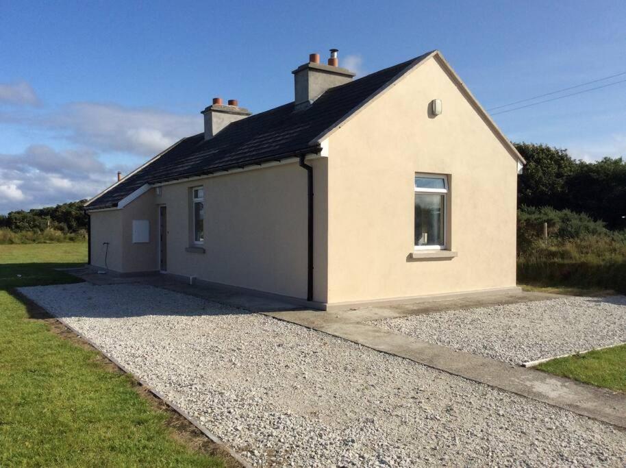 Rossport Bungalow With An Atlantic View Ballina  Exteriér fotografie